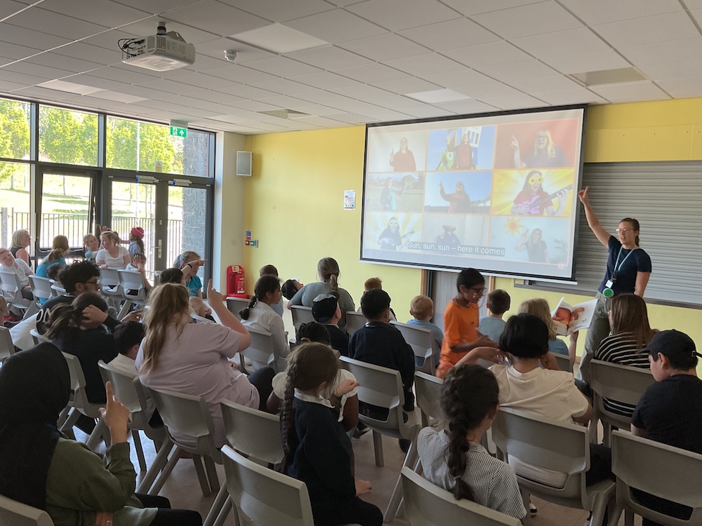 Communication - Makaton